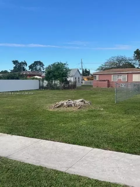 1285 NW 71 Ter, Miami, FL 33147