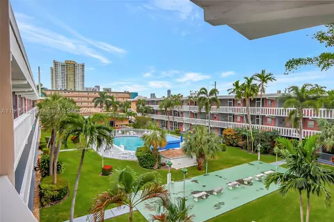 201 NE 14th Ave #2C, Hallandale Beach, FL 33009