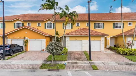 610 Princess Dr, Margate, FL 33068