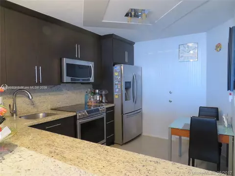1301 NE Miami Gardens Dr #814W, Miami, FL 33179