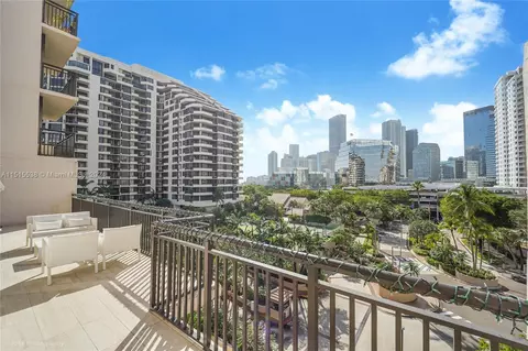 540 Brickell Key Dr #711, Miami, FL 33131 photo 5