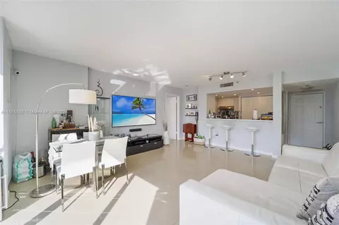 540 Brickell Key Dr #711, Miami, FL 33131 photo 6