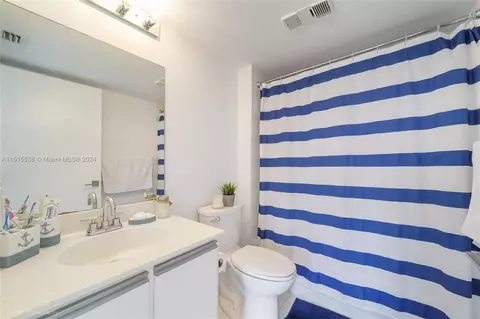 540 Brickell Key Dr #711, Miami, FL 33131 photo 17