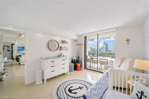 540 Brickell Key Dr #711, Miami, FL 33131 photo 13