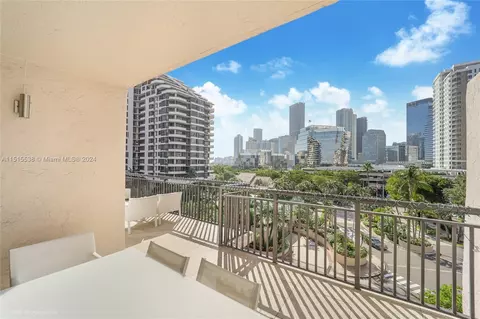 540 Brickell Key Dr #711, Miami, FL 33131 photo 4