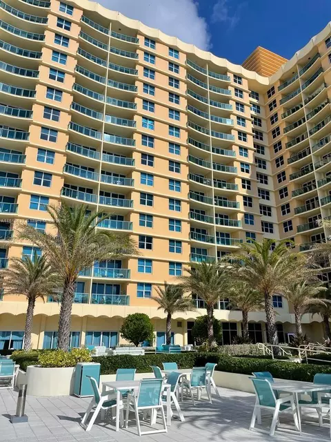 2501 S Ocean Dr #715, Hollywood, FL 33019