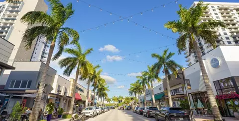 4675 NW 83rd Pkwy #4675, Doral, FL 33166