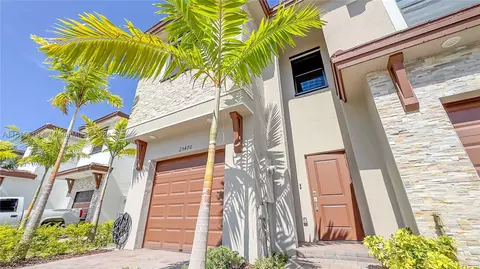 25490 SW 108th Ct, Homestead, FL 33032