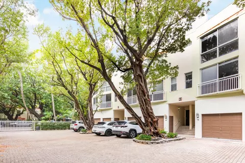 325 Meridian Ave #15, Miami Beach, FL 33139