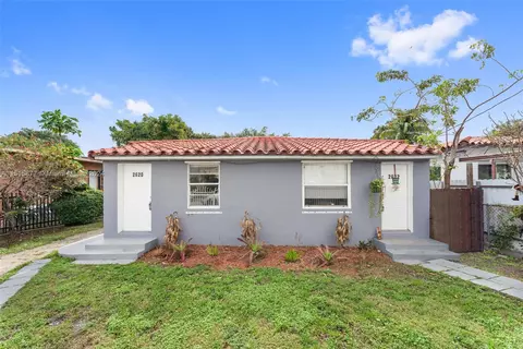 2620 NW 35th St, Miami, FL 33142