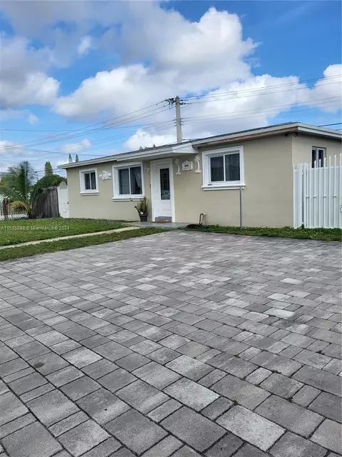 20811 NW 32nd Pl, Miami Gardens, FL 33056
