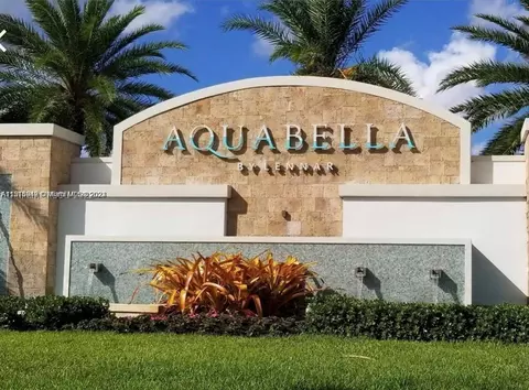 3374 W 104th Ter, Hialeah, FL 33018 photo 34
