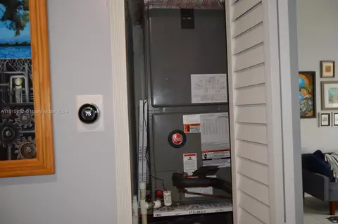 3207 W 70th St, Hialeah, FL 33018 photo 43