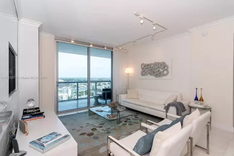 6799 Collins Ave #CPH06, Miami Beach, FL 33141