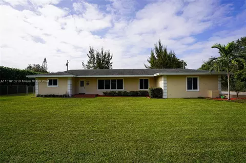 12604 SW 87th Pl, Miami, FL 33176