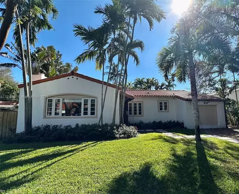 674 NE 72nd St, Miami, FL 33138