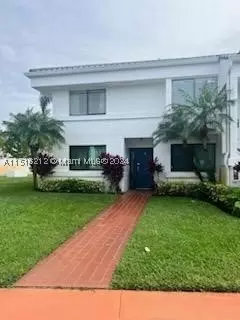 21300 San Simeon Way #O-1, Miami, FL 33179