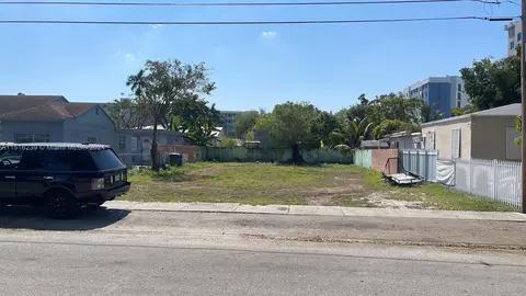 1784-86 NW 31 St, Miami, FL 33142