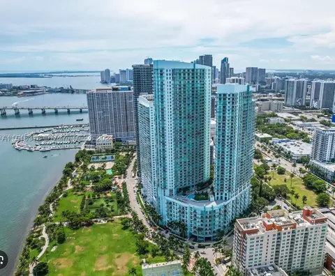 1900 N Bayshore Dr #811, Miami, FL 33132