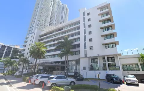 6345 Collins Ave #612, Miami Beach, FL 33141