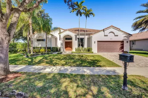 2652 Palmer Pl, Weston, FL 33332