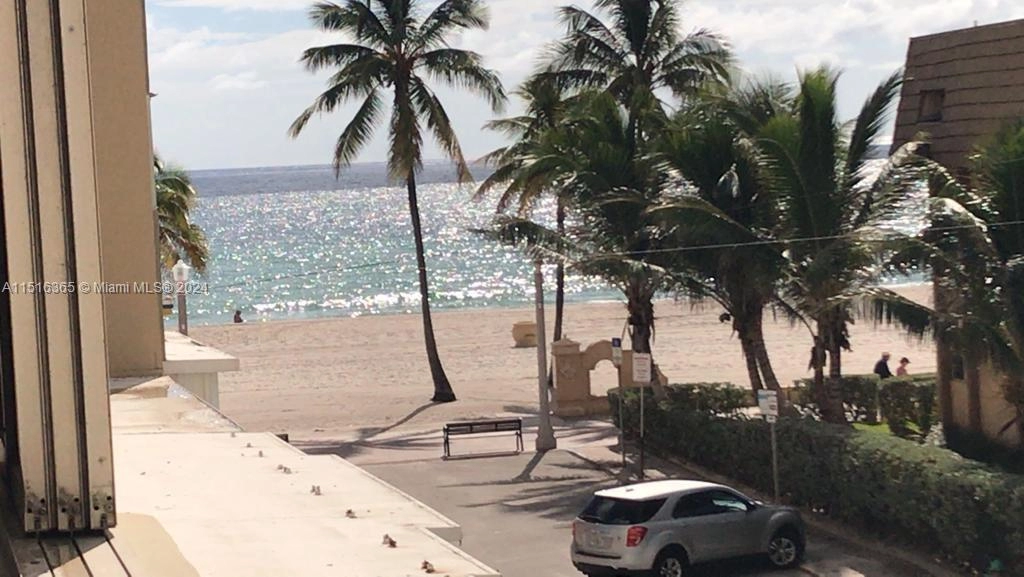 320 S Surf Rd Unit 305  