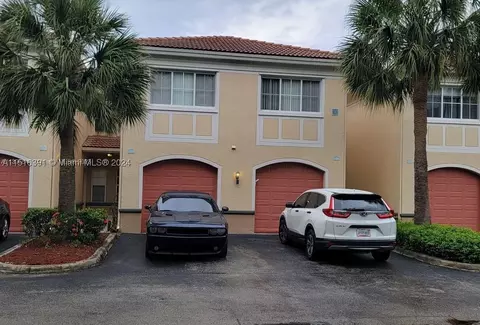 2439 Centergate Dr #103, Miramar, FL 33025