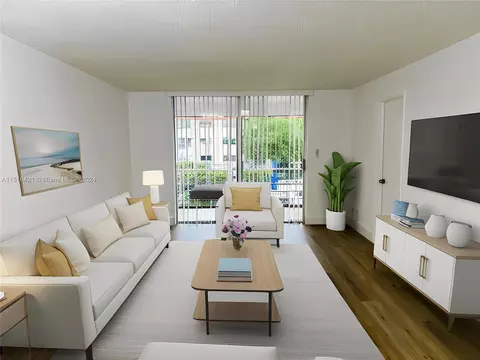 2600 W Sunrise Lakes Dr #202, Sunrise, FL 33322