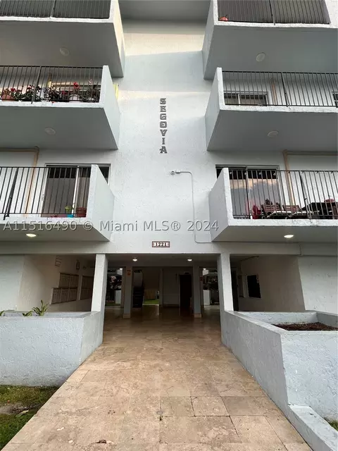 1221 SW 122nd Ave #401, Miami, FL 33184
