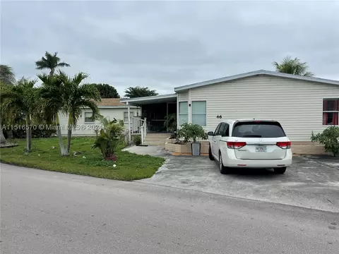19800 SW 180th Ave UNIT 46, Miami, FL 33187