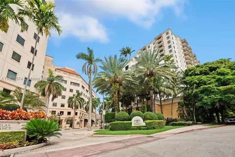888 S Douglas Rd #PH14, Coral Gables, FL 33134