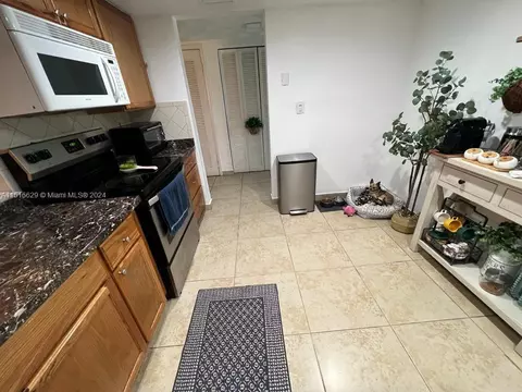 1731 W 68th St #0, Hialeah, FL 33014 photo 20