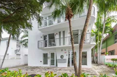 945 Michigan Ave #6, Miami Beach, FL 33139