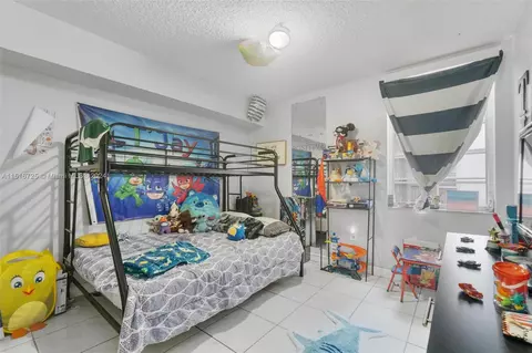 1900 W 68th St #E104, Hialeah, FL 33014 photo 23
