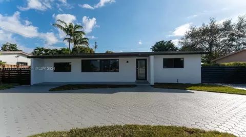 4501 SW 95th Ave, Miami, FL 33165