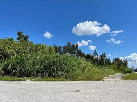 36 SW Nn Sw 158th Ave, Miami, FL 33185