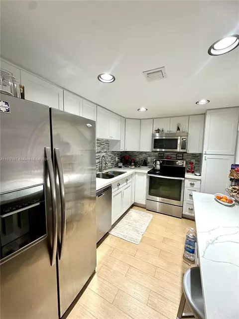 1980 S Ocean Dr #5B, Hallandale Beach, FL 33009
