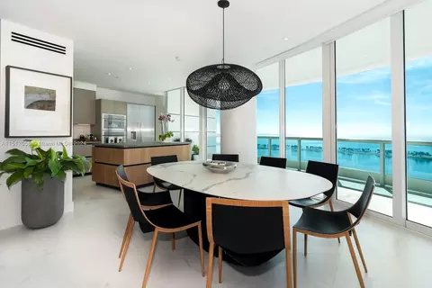 2127 Brickell Ave #1902, Miami, FL 33129