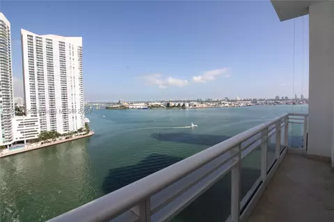 900 Brickell Key Blvd #1402, Miami, FL 33131