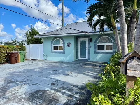 5991 W 21st Ave, Hialeah, FL 33016