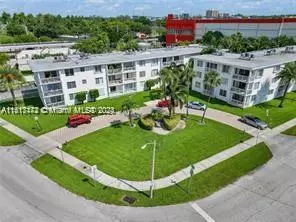 1600 NE 114th St #211, Miami, FL 33181