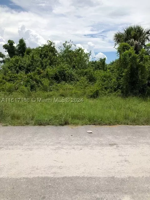 Undisclosed, Lehigh Acres, FL 33976