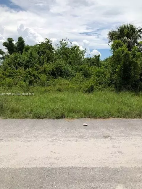Undisclosed, Lehigh Acres, FL 33976