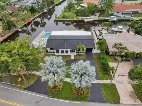 5680 SW 16th St, Plantation, FL 33317