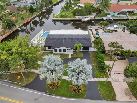 5680 SW 16th St, Plantation, FL 33317