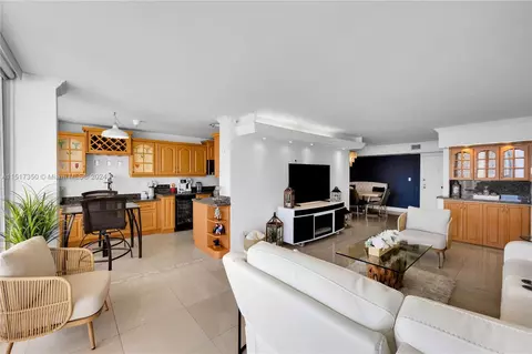 290 174th St #1210, Sunny Isles Beach, FL 33160