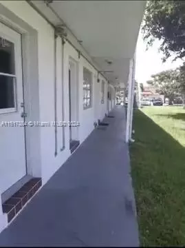 20310 NE 2nd Ave #6, Miami Gardens, FL 33179