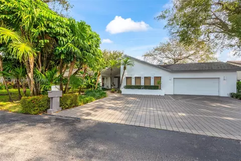 5800 SW 33rd Ter, Fort Lauderdale, FL 33312