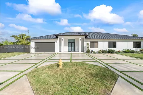 5985 SW 107th Ave, Miami, FL 33173