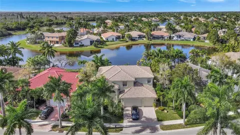 2563 Jardin Way, Weston, FL 33327